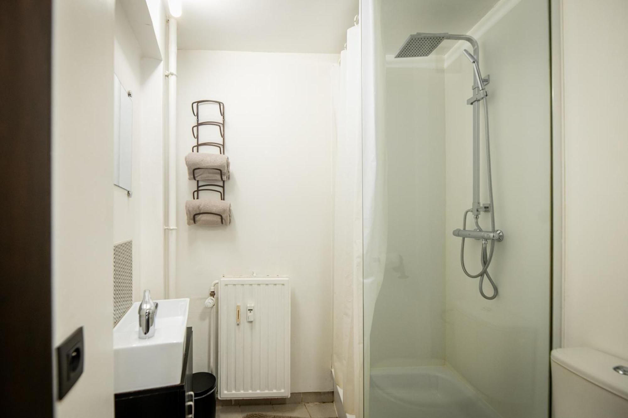 L'Endroit By La Reine City Center Spa Dış mekan fotoğraf
